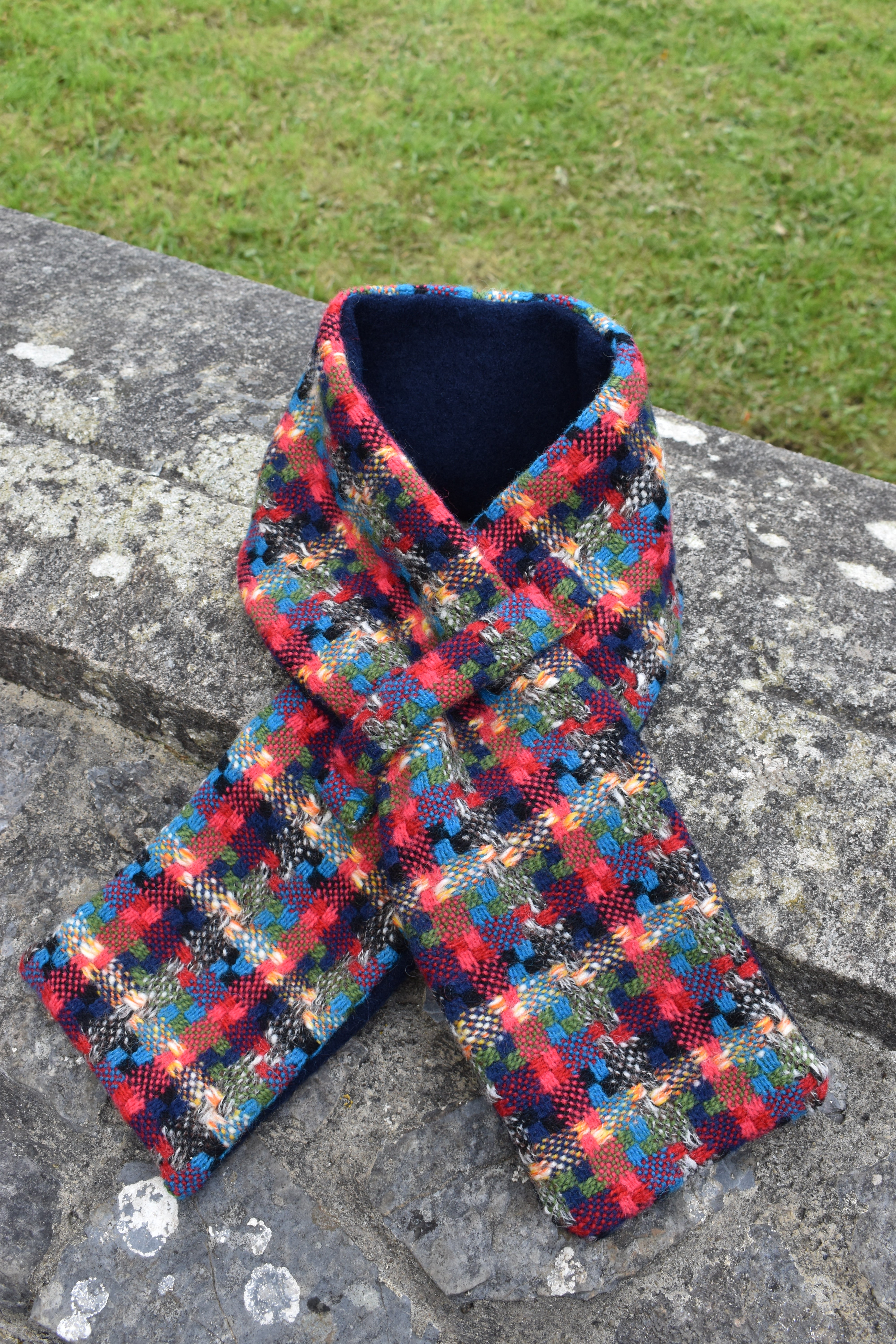 Multi colour loop scarf