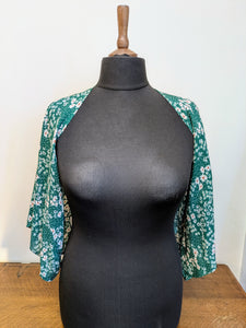 Green daisy kimono shrug