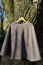 Load image into Gallery viewer, Enid cape
