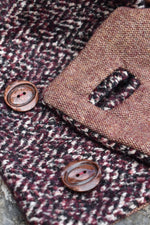Load image into Gallery viewer, Wine herringbone button scarf
