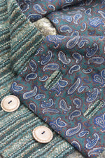 Load image into Gallery viewer, Green stripe button scarf
