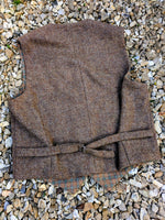 Load image into Gallery viewer, Vintage wool with check
