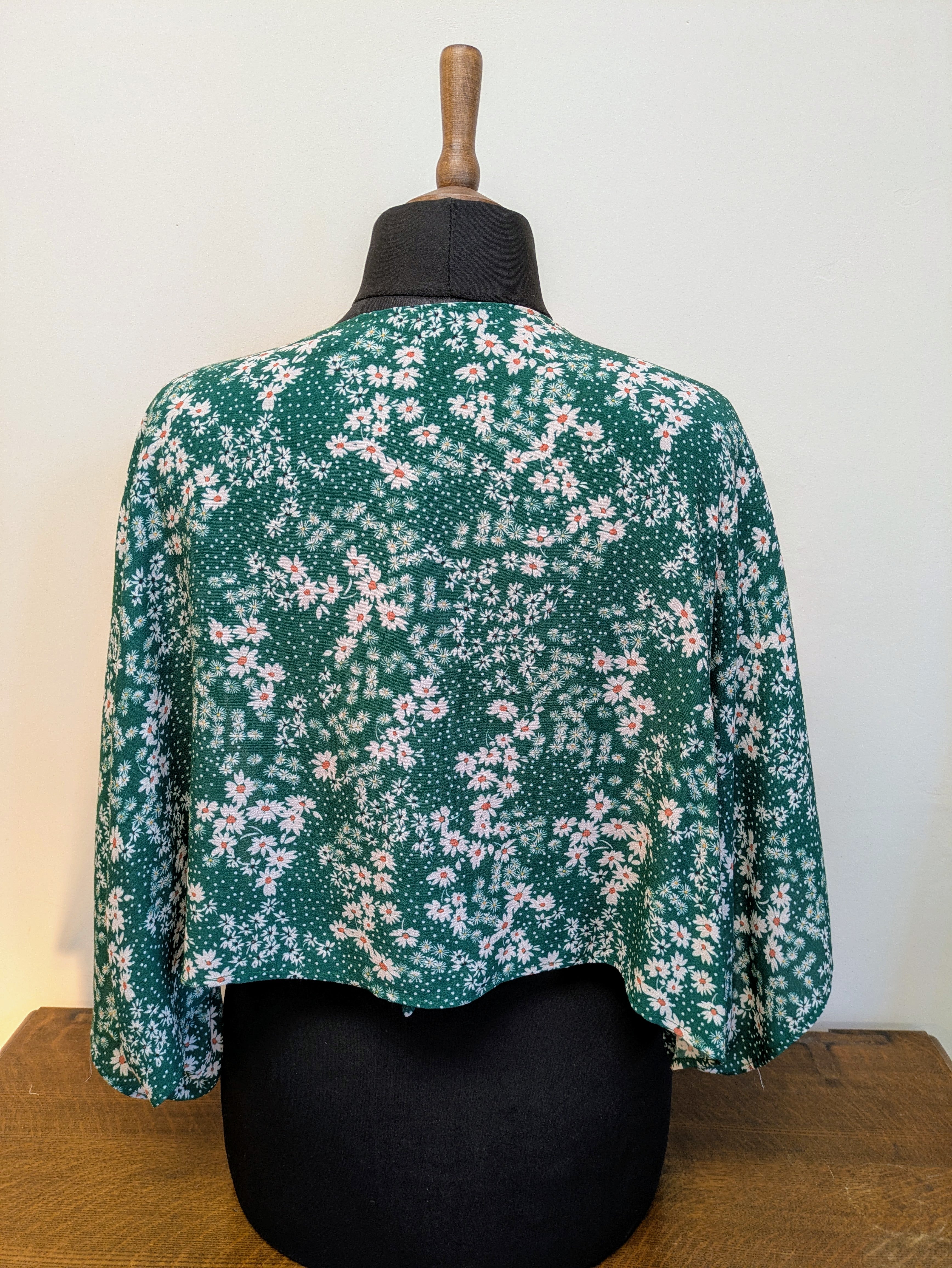 Green daisy kimono shrug