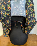 Load image into Gallery viewer, Black floral kimono shrug
