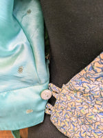 Load image into Gallery viewer, Blue leaf wrap shawl
