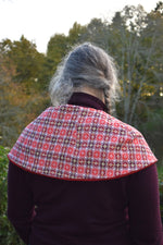 Load image into Gallery viewer, Red welsh wool capelet
