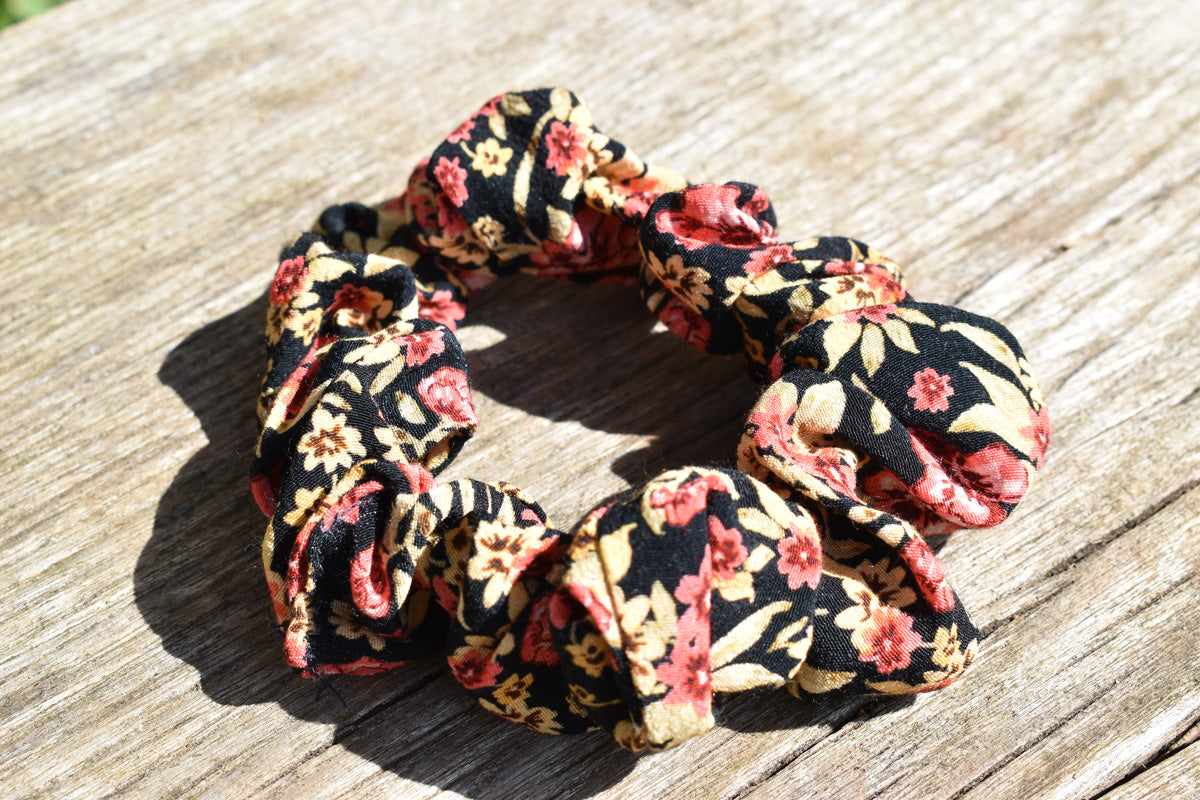 Viscose scrunchie