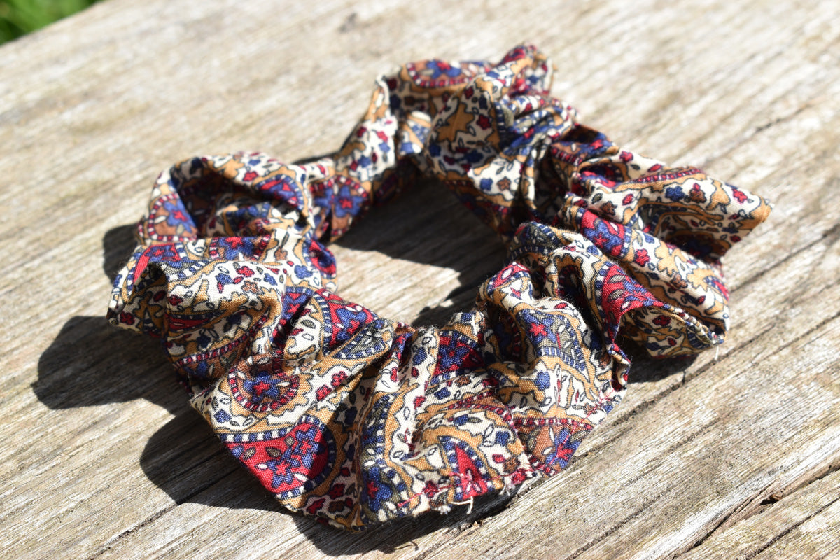 Viscose scrunchie