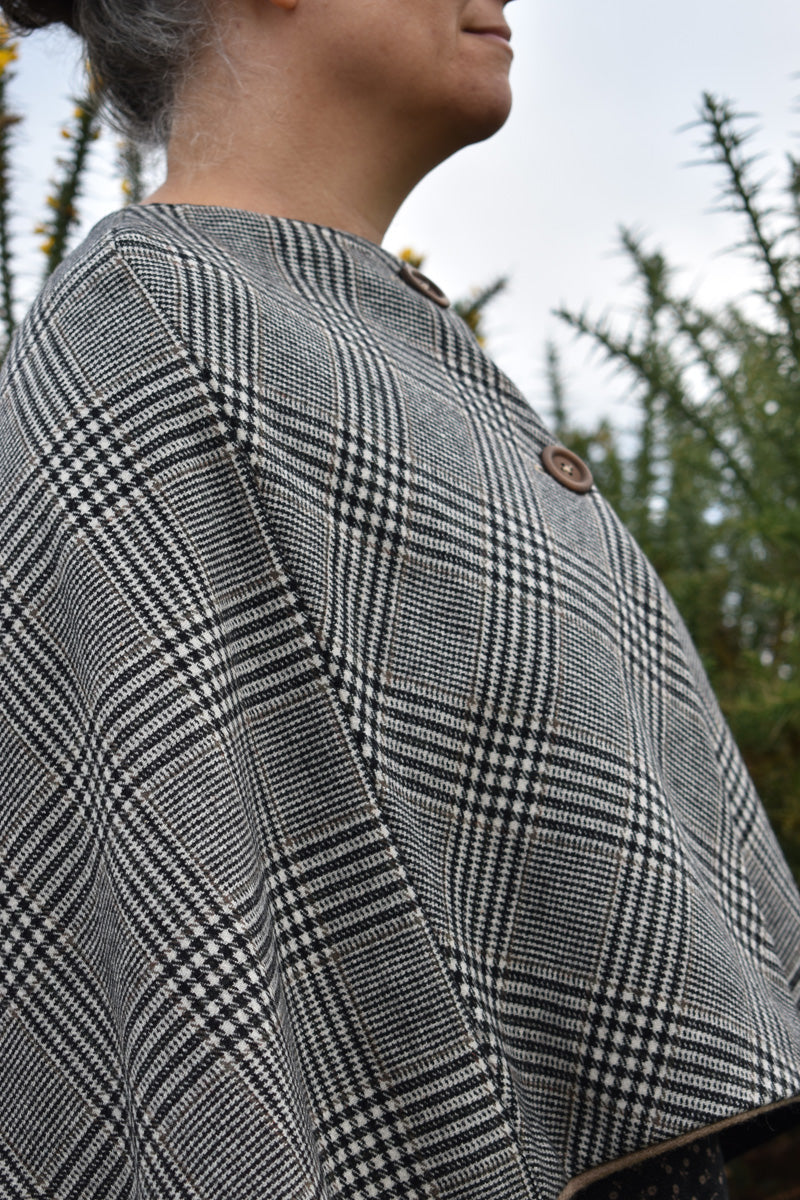 Monochrome Check Cape