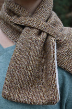 Load image into Gallery viewer, Irish wool scarf
